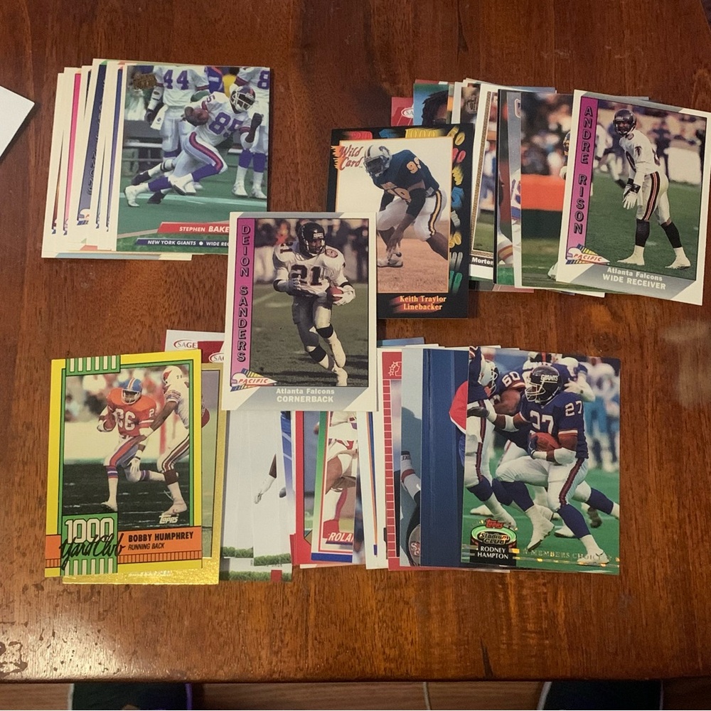Assorted Football Trading Cards Collection
Lot 50+ 80’s-90’s